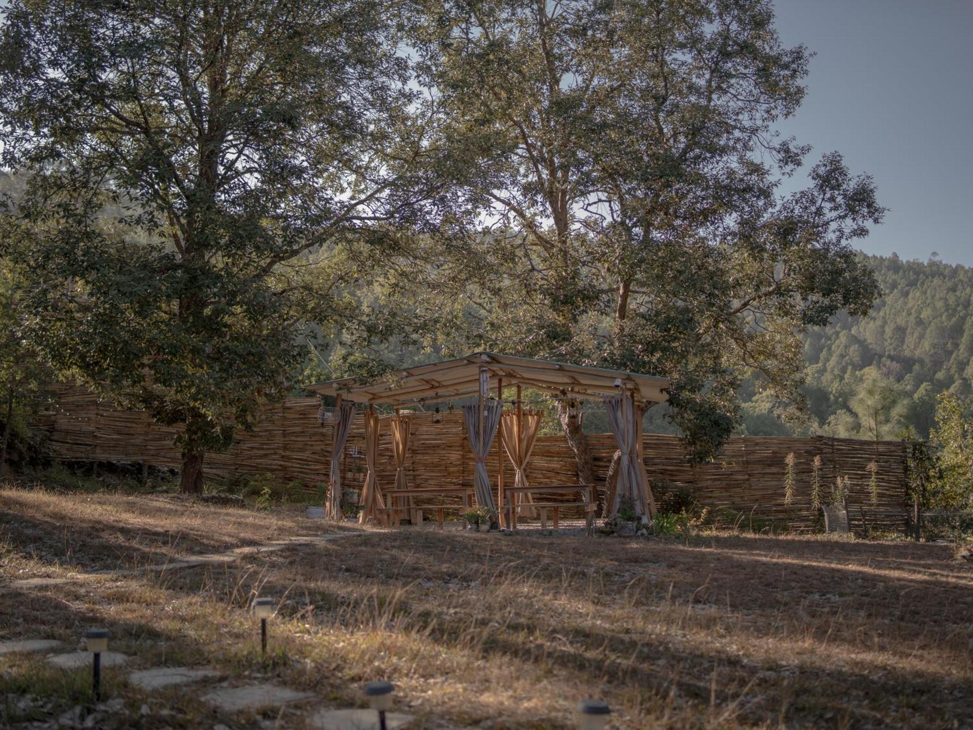 Готель Nayalap - Rural Himalayan Glamping Shitlakhet Екстер'єр фото